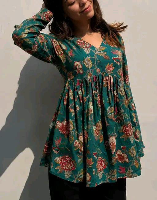Women Printed Designer V Neck full Sleeves Top